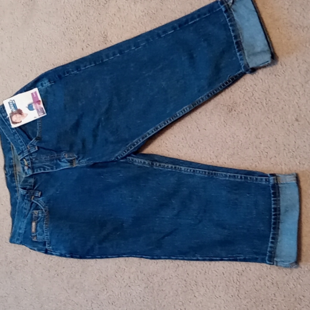 Riders by Lee denim Capris jeans. Sz 10P NWT